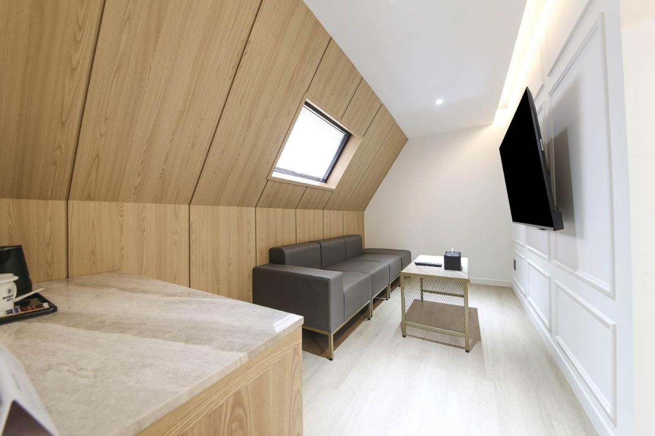 Brown Dot Hotel Pyeonghwa Plaza มกโพ ภายนอก รูปภาพ